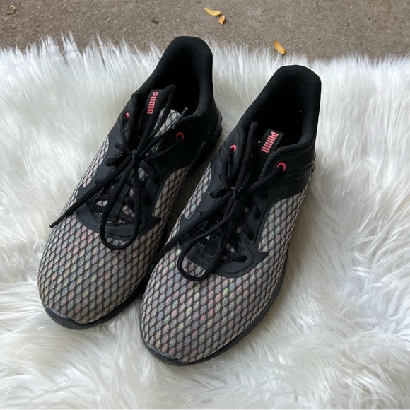 PUMA Black and Pink Multicolored Soft Foam Sneakers